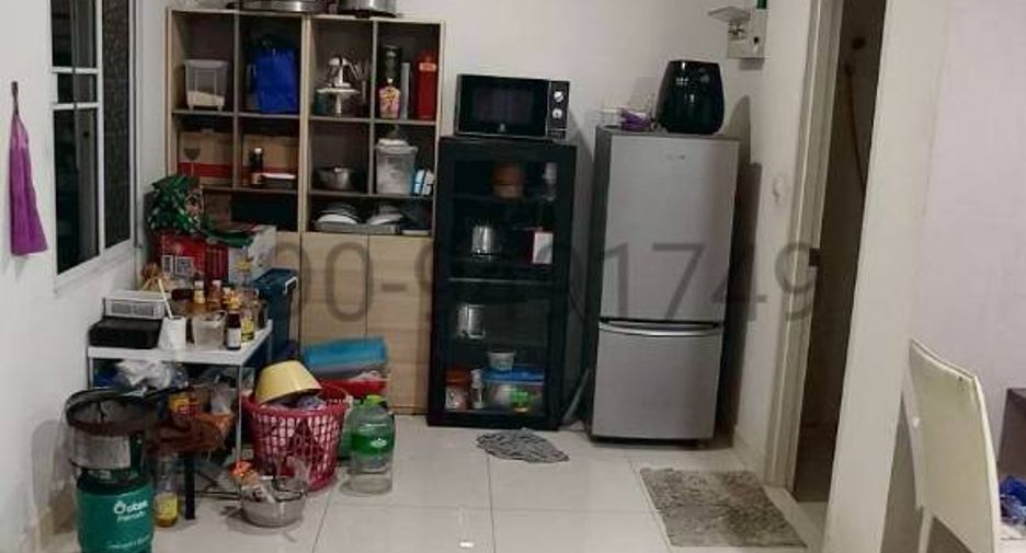 For sale 3 bedrooms townhouse in Mueang Samut Prakan, Samut Prakan