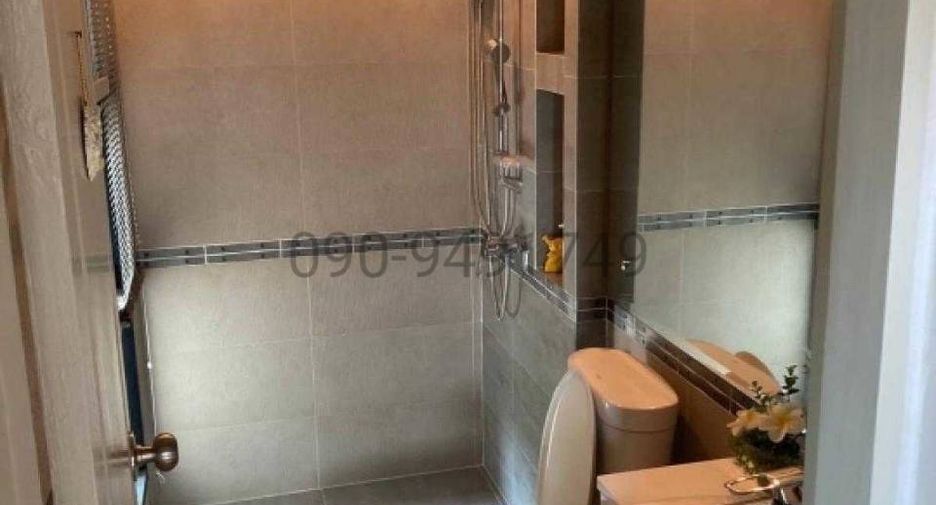 Casa en venta de 4 habitaciones en Mueang Nonthaburi, Nonthaburi