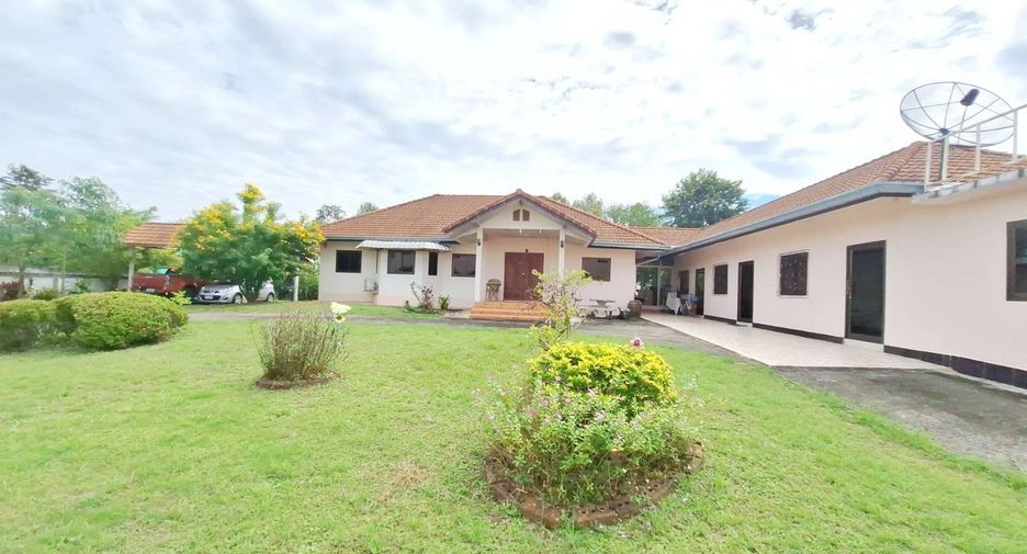 For sale 8 bedrooms house in Mueang Udon Thani, Udon Thani