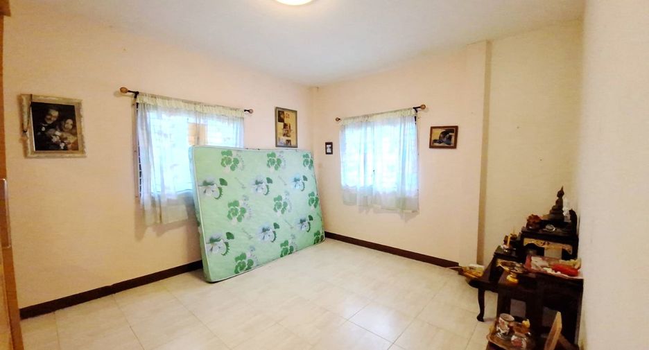 For sale 8 bedrooms house in Mueang Udon Thani, Udon Thani
