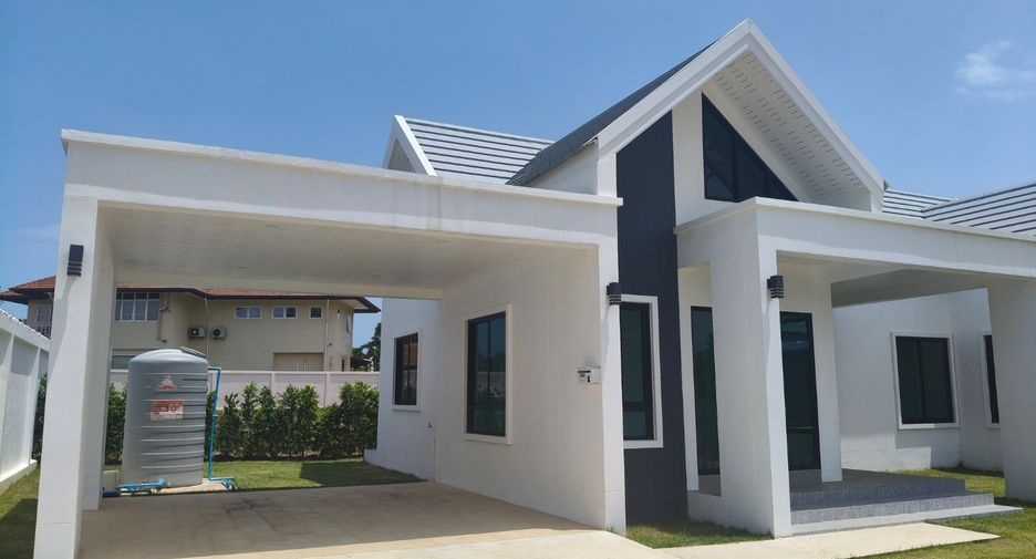Haus zum Kauf mit 3 Zimmer in Klaeng, Rayong