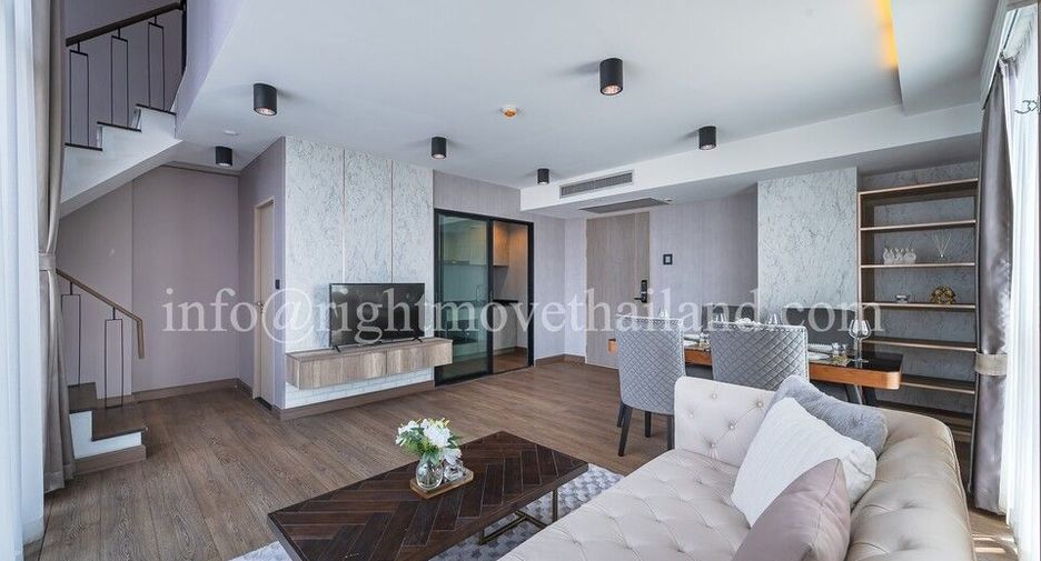 出租 和 出售 3 卧室 公寓 在 Phra Khanong, 曼谷