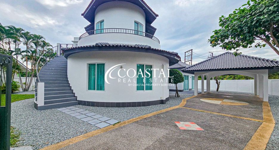 Casa en alquiler de 4 habitaciones en Bang Lamung, Chonburi
