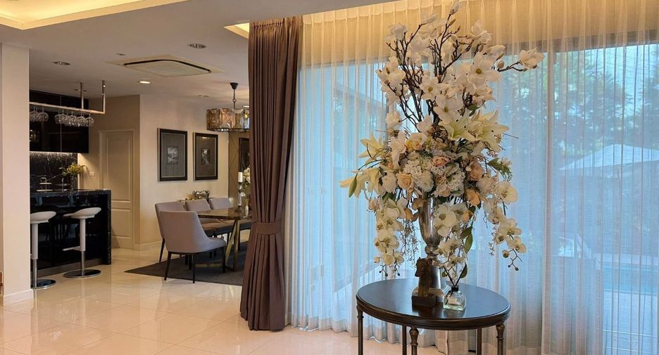 For rent and for sale 4 bedrooms house in Prawet, Bangkok