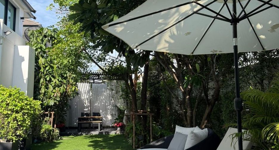 For rent and for sale 4 bedrooms house in Prawet, Bangkok