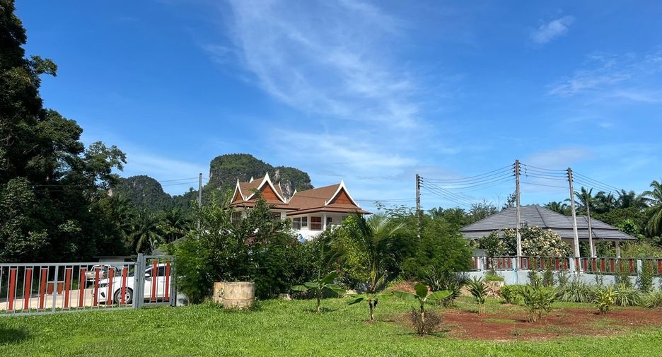 For rent and for sale 2 bedrooms house in Mueang Krabi, Krabi