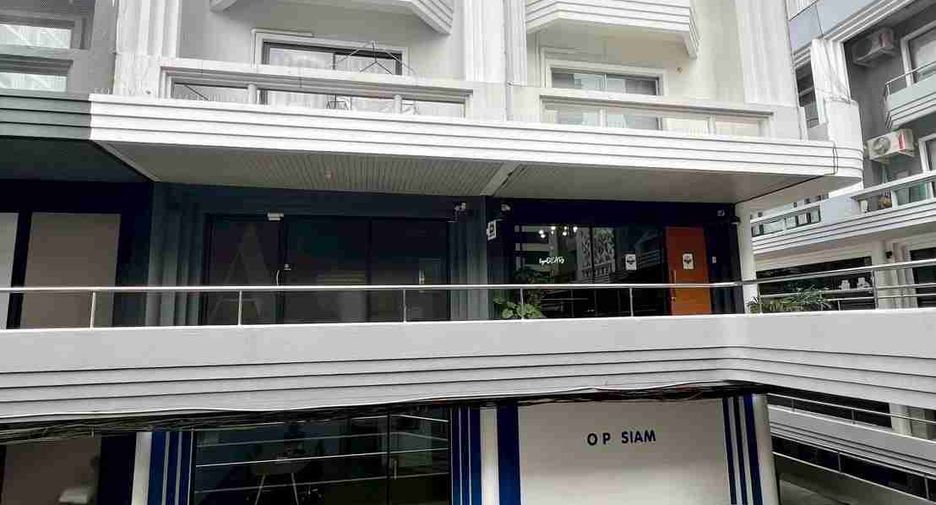 For sale retail Space in Watthana, Bangkok