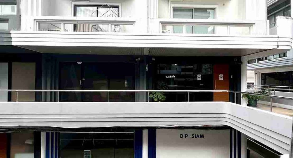 For sale retail Space in Watthana, Bangkok
