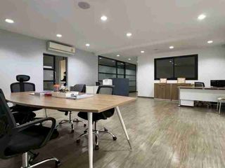 For sale retail Space in Watthana, Bangkok