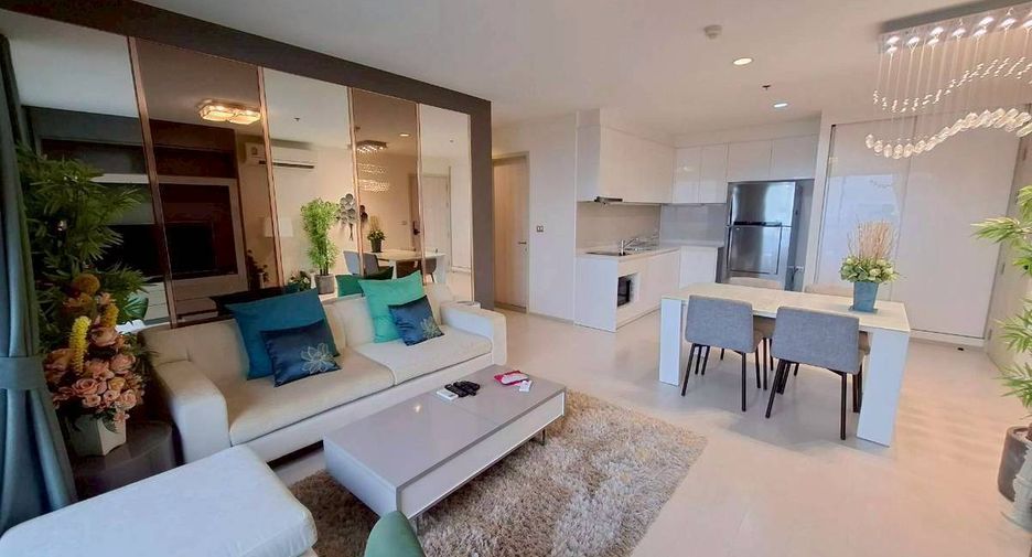 For rent and for sale 2 bedrooms condo in Khlong Toei, Bangkok