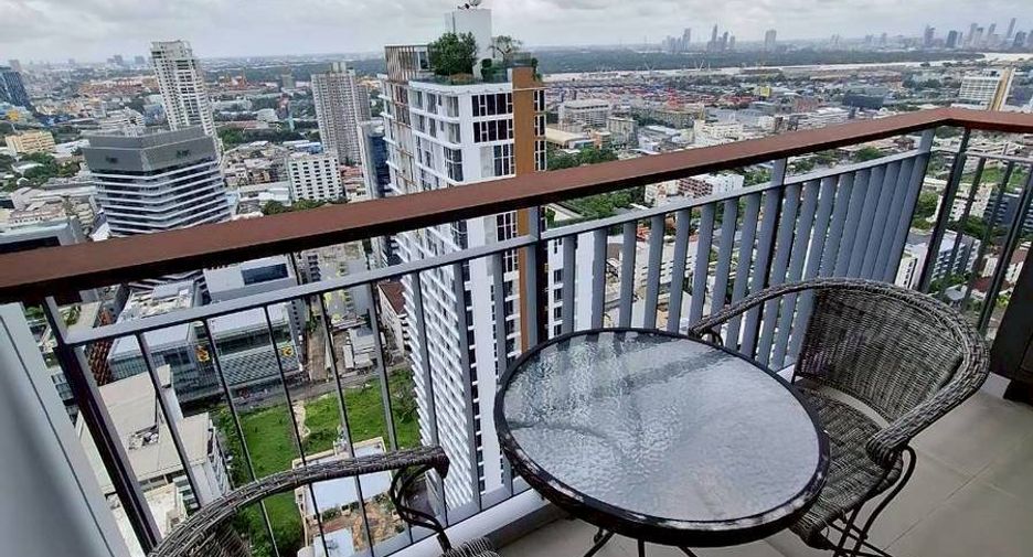 For rent and for sale 2 bedrooms condo in Khlong Toei, Bangkok