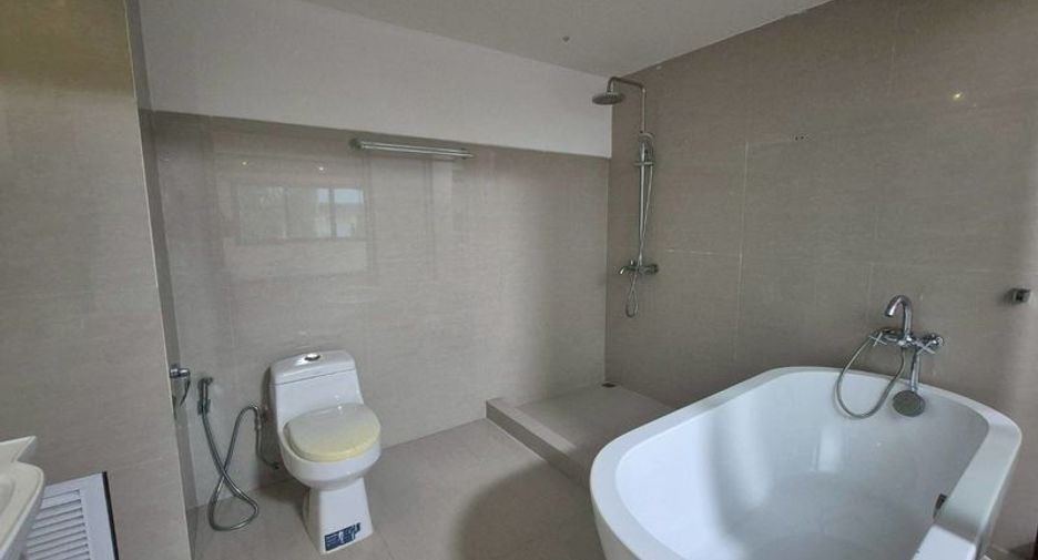 For sale 8 bedrooms townhouse in Bang Lamung, Chonburi