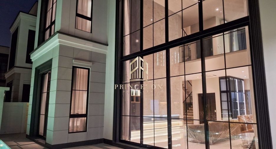 Casa en alquiler y en venta de 4 habitaciones en Saphan Sung, Bangkok