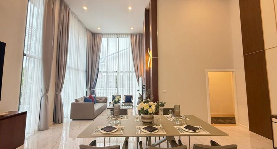 For rent 3 bedrooms villa in Bang Lamung, Chonburi