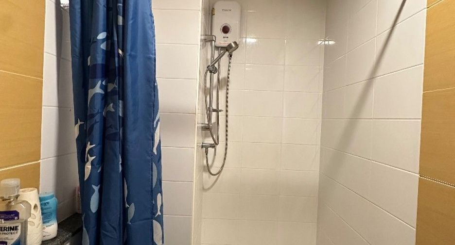 À vendre 1 chambre condo à Si Racha, Chonburi