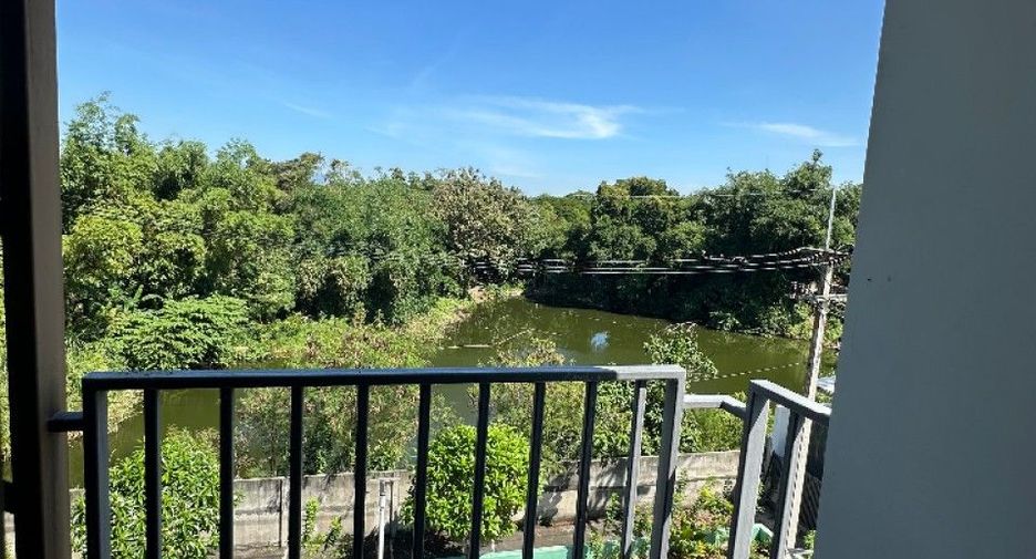 À vendre 1 chambre condo à Si Racha, Chonburi