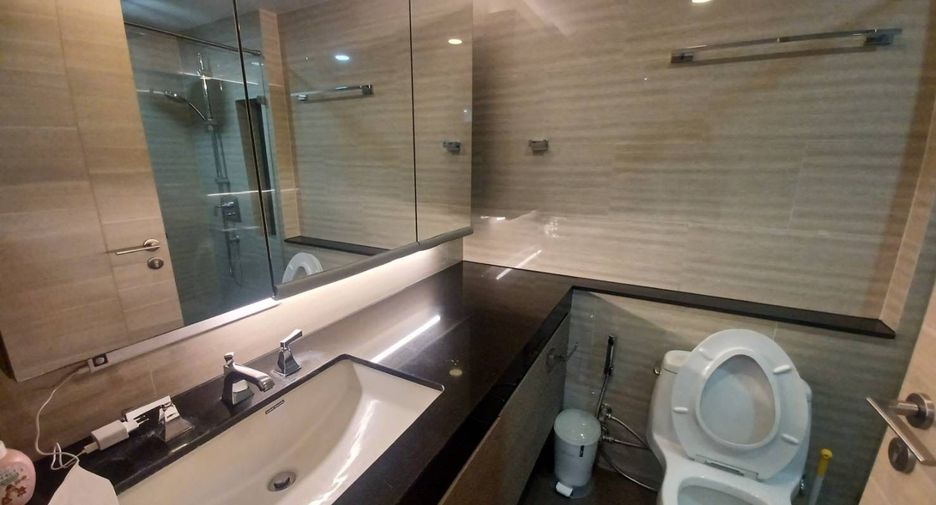 For rent and for sale 2 bedrooms condo in Pathum Wan, Bangkok