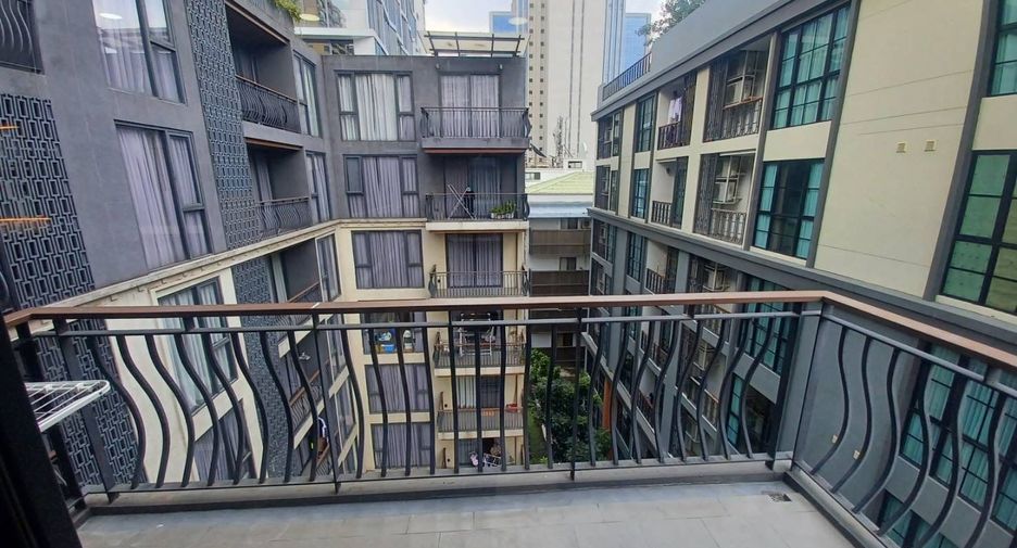 For rent and for sale 2 bedrooms condo in Pathum Wan, Bangkok