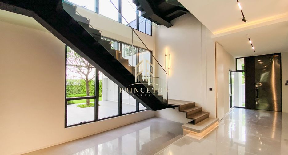 Casa en venta de 4 habitaciones en Saphan Sung, Bangkok