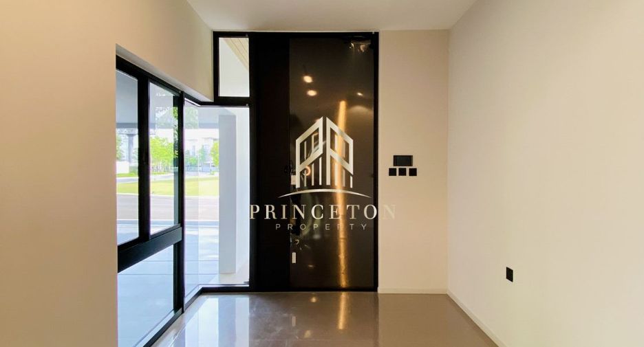 Casa en venta de 4 habitaciones en Saphan Sung, Bangkok