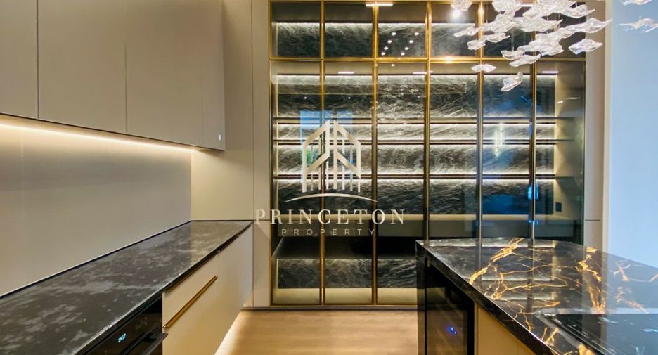 Casa en venta de 4 habitaciones en Saphan Sung, Bangkok