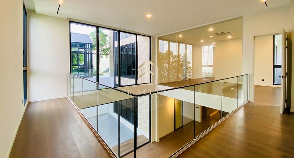 Casa en venta de 4 habitaciones en Saphan Sung, Bangkok