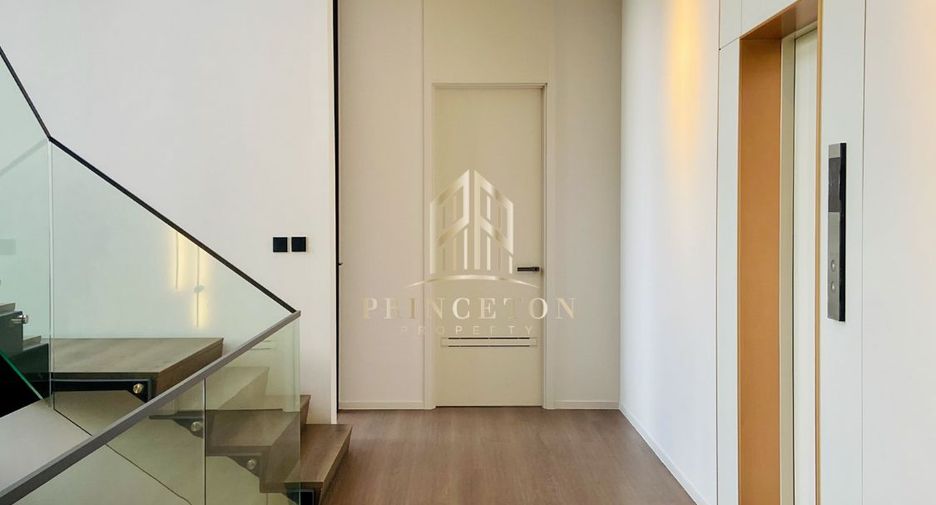 Casa en venta de 4 habitaciones en Saphan Sung, Bangkok
