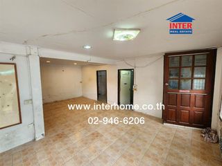 For sale 3 bedrooms house in Taling Chan, Bangkok