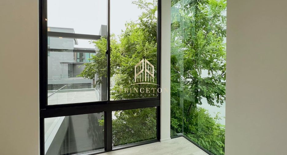 Casa en alquiler y en venta de 4 habitaciones en Bang Phli, Samut Prakan