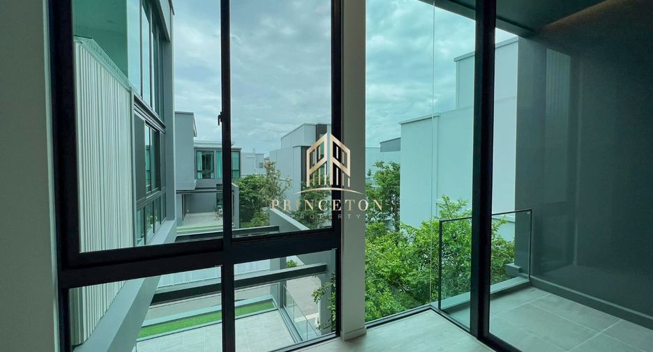 Casa en alquiler y en venta de 4 habitaciones en Bang Phli, Samut Prakan