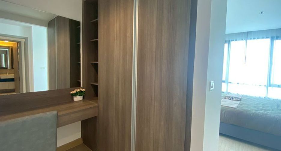 For rent 2 bedrooms condo in Si Racha, Chonburi