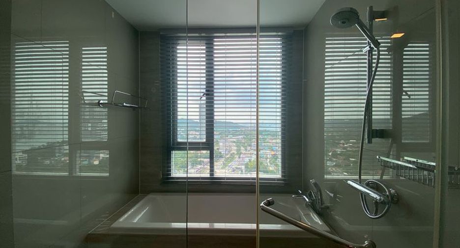 For rent 2 bedrooms condo in Si Racha, Chonburi