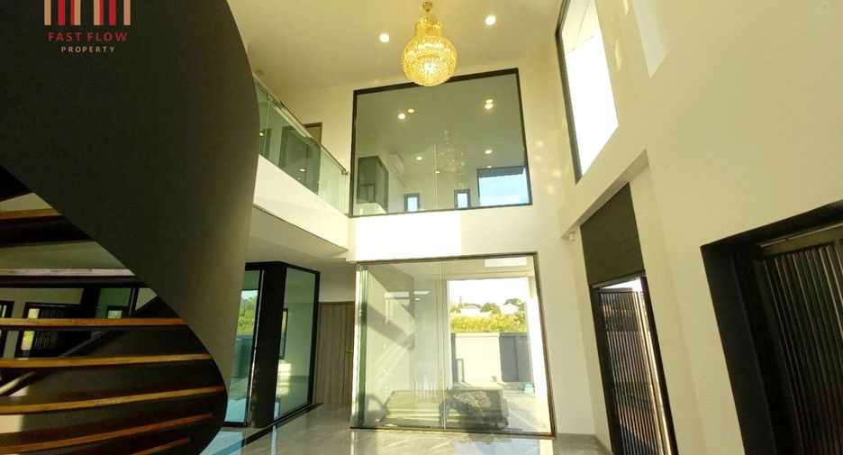 Продажа 4 спальни дом в Mueang Nakhon Pathom, Накхонпатхом