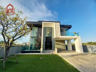 Продажа 4 спальни дом в Mueang Nakhon Pathom, Накхонпатхом