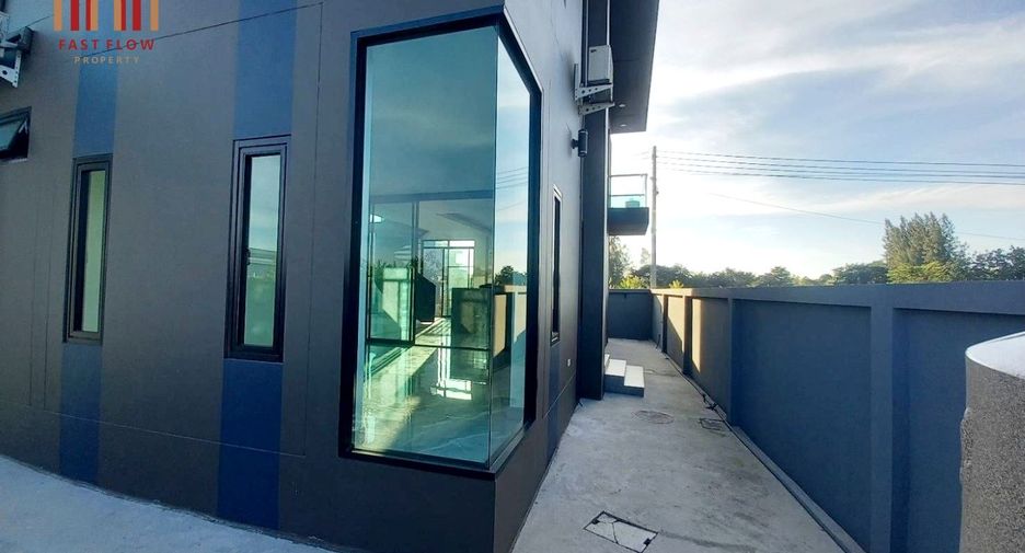 Продажа 4 спальни дом в Mueang Nakhon Pathom, Накхонпатхом