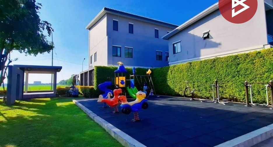 For sale 4 bedrooms townhouse in Lam Luk Ka, Pathum Thani