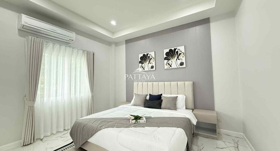 For sale 4 ベッドルーム house in Bang Lamung, Chonburi