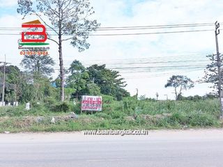 出租 和 出售 土地 在 Khlong Sam Wa, 曼谷