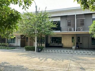 For rent 6 bedrooms house in Bang Bua Thong, Nonthaburi