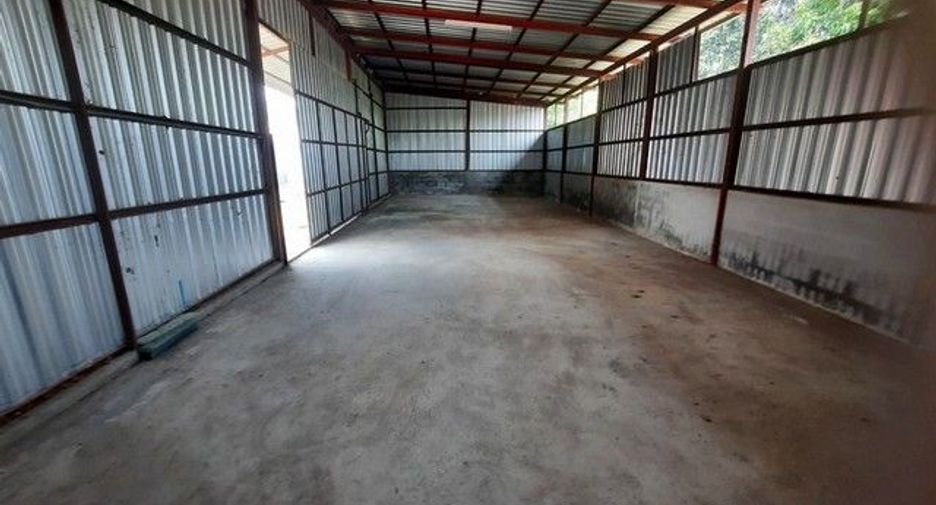 For sale 1 bed warehouse in At Samat, Roi Et