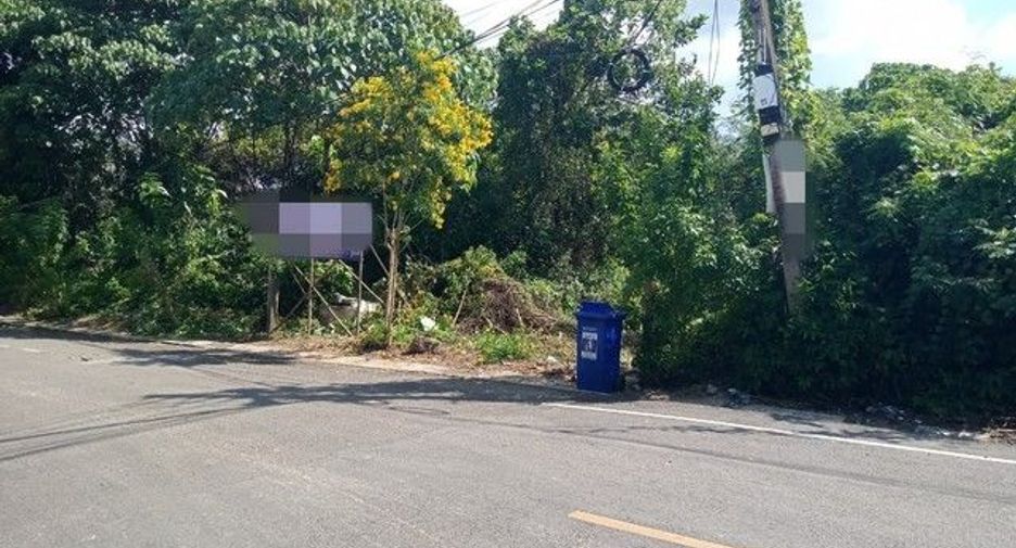 À vendre terrain à Mueang Trang, Trang