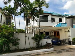 For sale 3 bedrooms house in Na Jomtien, Pattaya