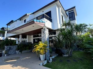 For sale 3 bedrooms house in Na Jomtien, Pattaya