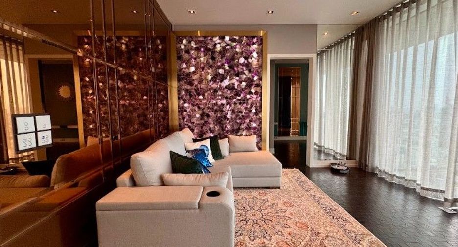 For rent 4 bedrooms condo in Sathon, Bangkok