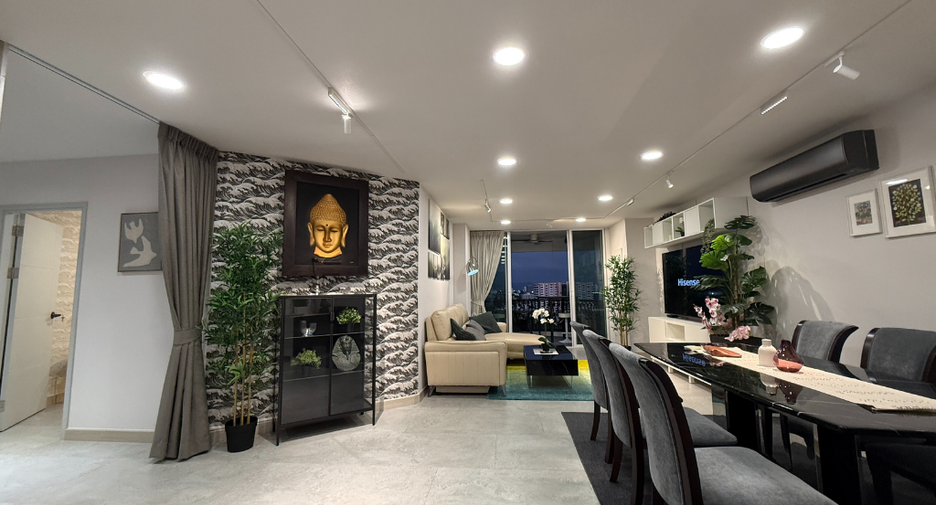 For sale 3 bedrooms condo in Mueang Chiang Mai, Chiang Mai