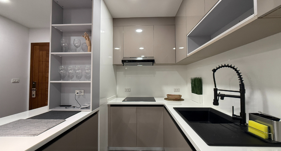 For sale 3 bedrooms condo in Mueang Chiang Mai, Chiang Mai