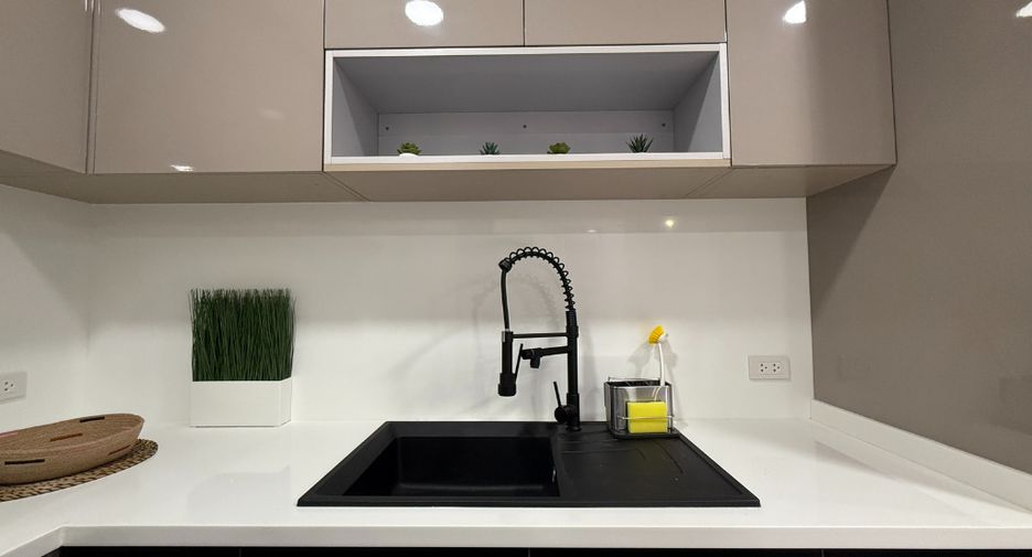 For sale 3 bedrooms condo in Mueang Chiang Mai, Chiang Mai
