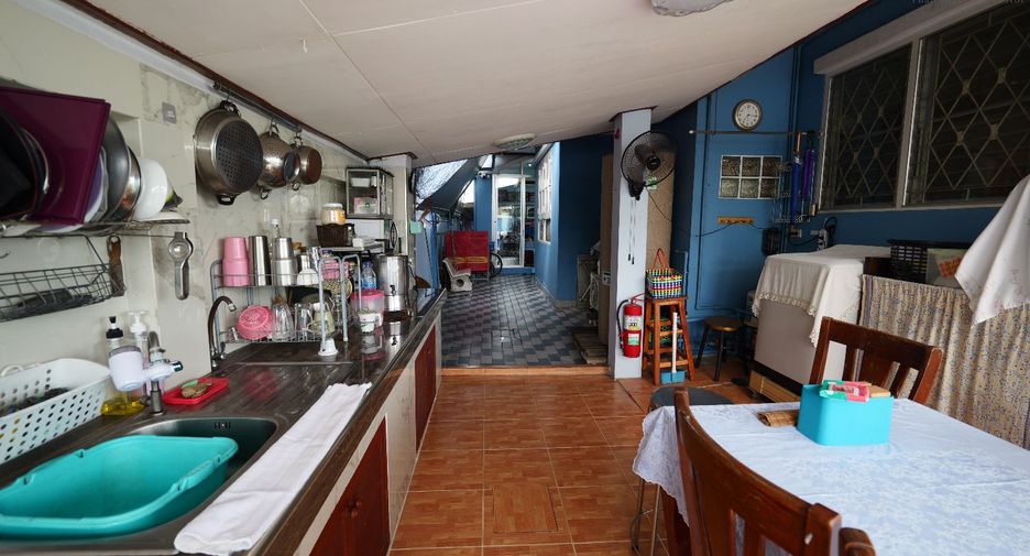 Casa en venta de 5 habitaciones en Bang Khae, Bangkok