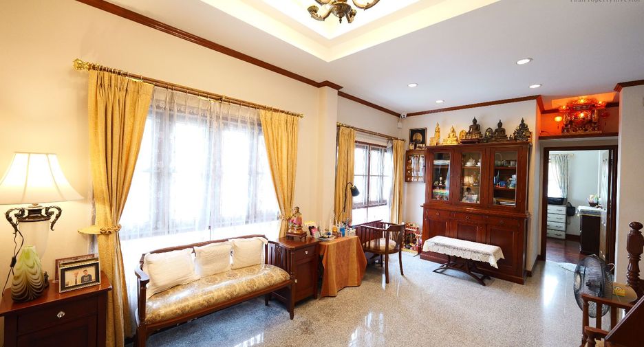 Casa en venta de 5 habitaciones en Bang Khae, Bangkok
