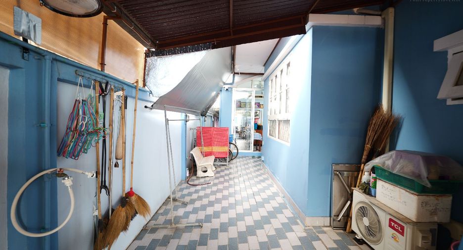 Casa en venta de 5 habitaciones en Bang Khae, Bangkok